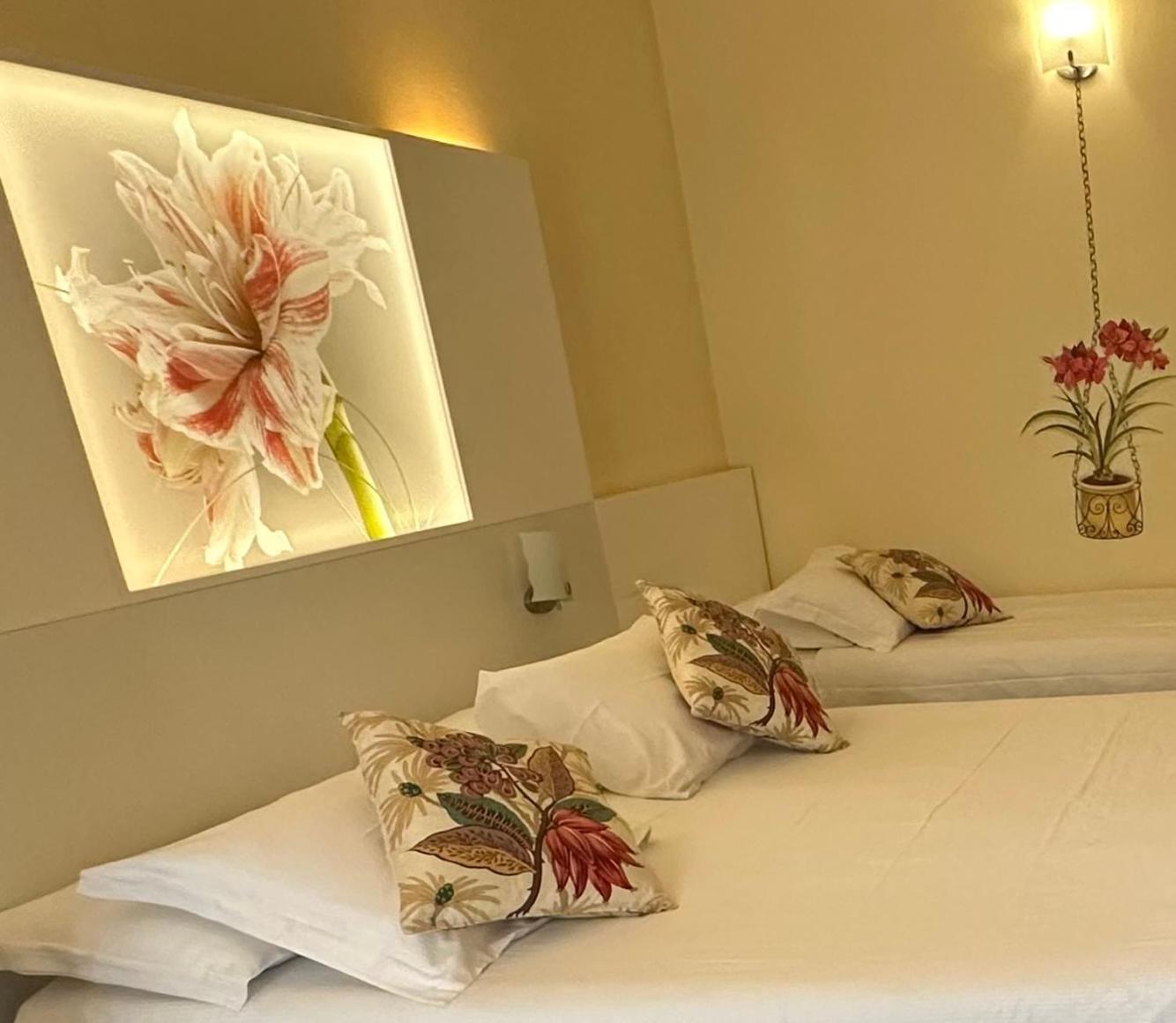 Dependance Pesce D'Oro Hotell Verbania Eksteriør bilde