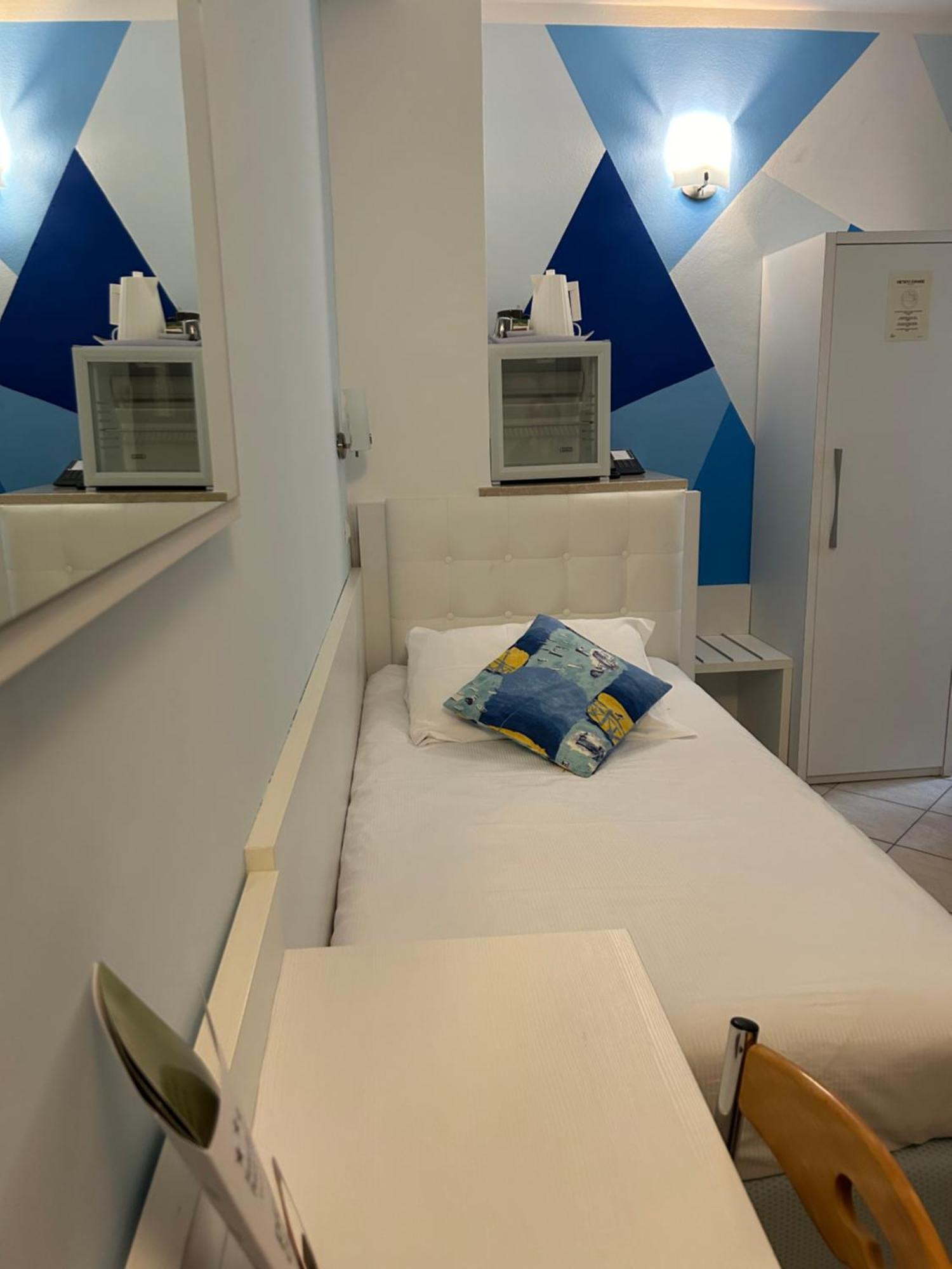 Dependance Pesce D'Oro Hotell Verbania Eksteriør bilde